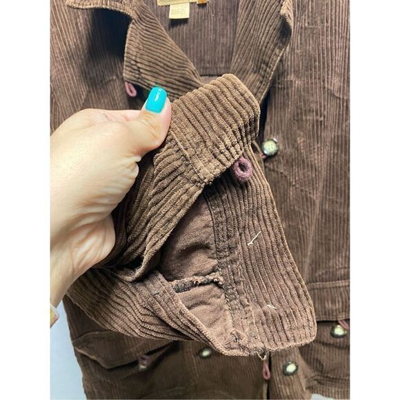 A.M.I. Women's Brown color military Style
Corduroy Jacket Shacket Size S - Picture 3 of 7